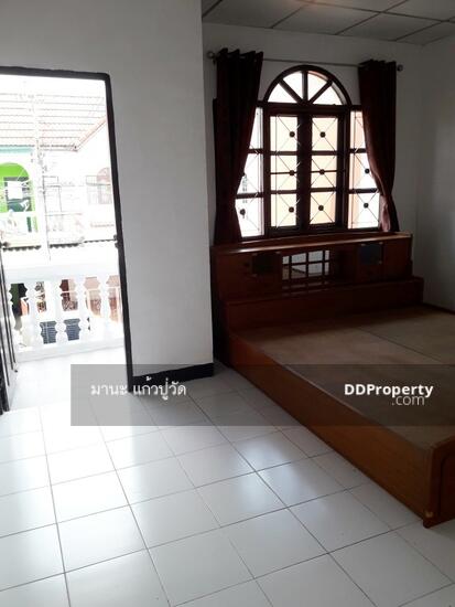 ให้เช่า!ทาวน์เฮาส์ 2ชั้น รีโนเวททั้งหลัง 16ตรว. 2ห้องนอน 2ห้องน้ำ อยู่ถนน ประดิษฐ์มนูธรรม ใกล้ตลาดนัดหัวมุม/เซ็นทรัลอีสต์วิลล์ ให้เช่า8,000/เดือน